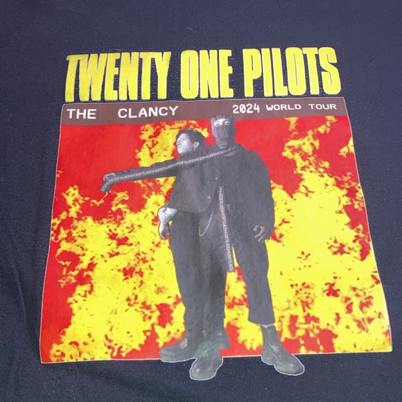 Unisex Medium EUC Twenty One Pilots The Clancy 2024 Graphic T Shirt - Picture 3 of 7